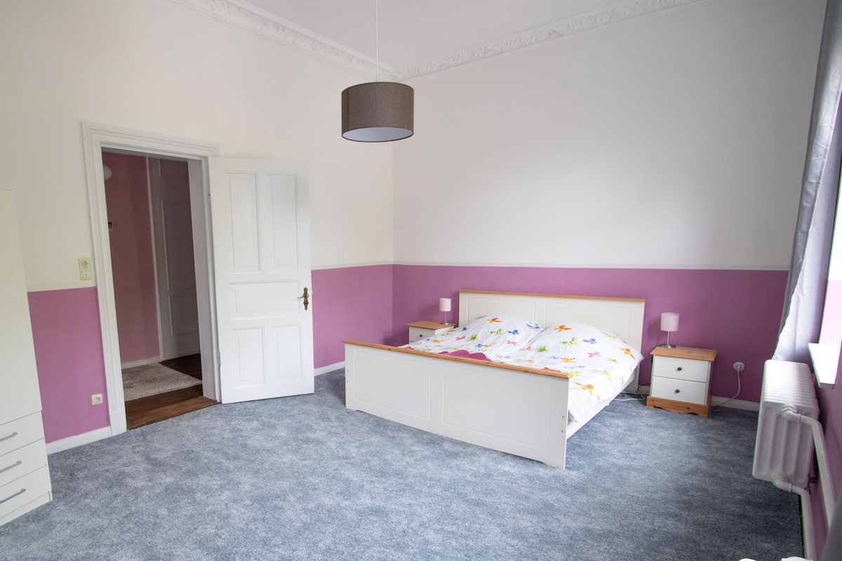 Appartement Familial, vue jardin | 4 chambres, literie hypoallergénique, décoration personnalisée