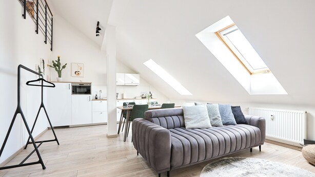 Loft Apartment | منطقة المعيشة | تلفزيون بشاشة مسطحة
