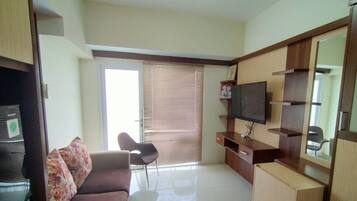 Kamar, 2 kamar tidur | Area keluarga | TV layar datar