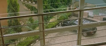 Kanem Suites