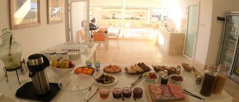Area sarapan