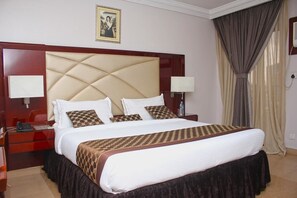 In-room safe, desk, free WiFi - Links Hotel Abuja (Abuja)