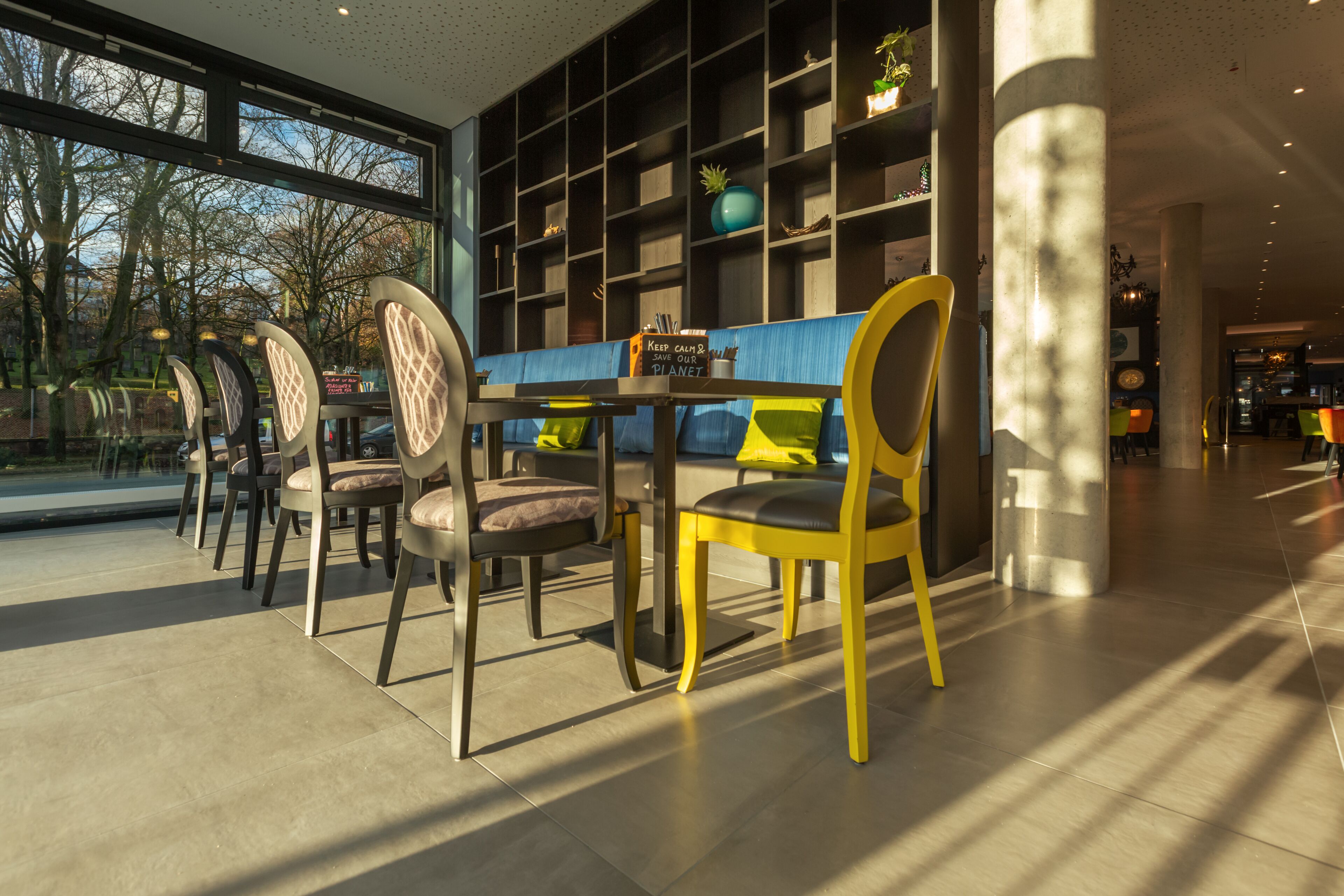 Daily buffet breakfast (EUR 19 per person)