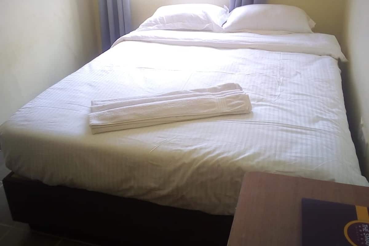 Basic Double Room | Premium bedding, memory-foam beds, desk, soundproofing