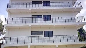 住宿正面