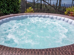 Private spa tub - Antica Residenza la Vela (Meta)