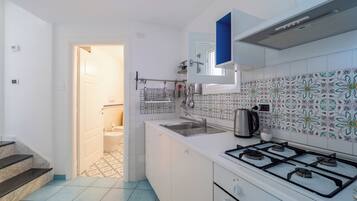 Standard-Apartment, 2 Schlafzimmer, Erdgeschoss (Leucosia) | Eigene Küche