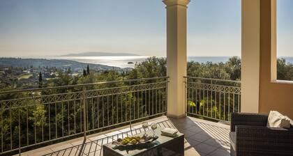 Privater Pool und Meerblick