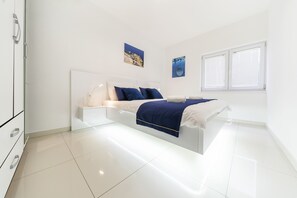 公寓, 露台 (5) | 特色装修、办公桌、笔记本电脑工作区、隔音