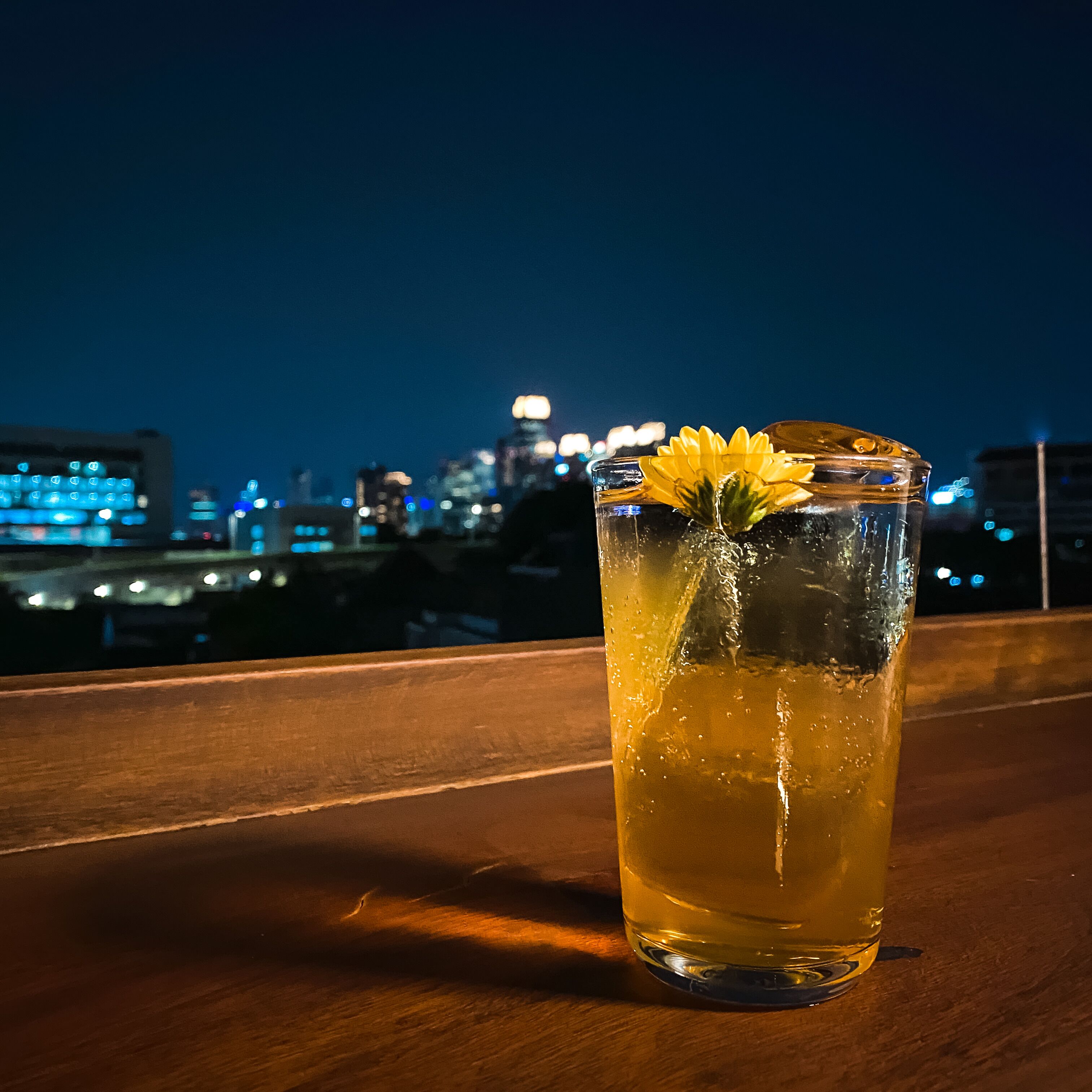 breakfast, lunch and dinner served