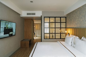 Junior-Suite | Hochwertige Bettwaren, kostenlose Minibar, Zimmersafe