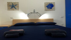 2 Schlafzimmer, Zimmersafe, Bügeleisen/Bügelbrett, Bettwäsche