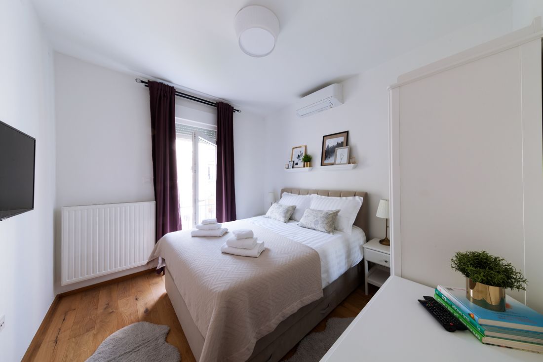 Standard Apartment | Soundproofing, iron/ironing board, free cots/infant beds, free WiFi