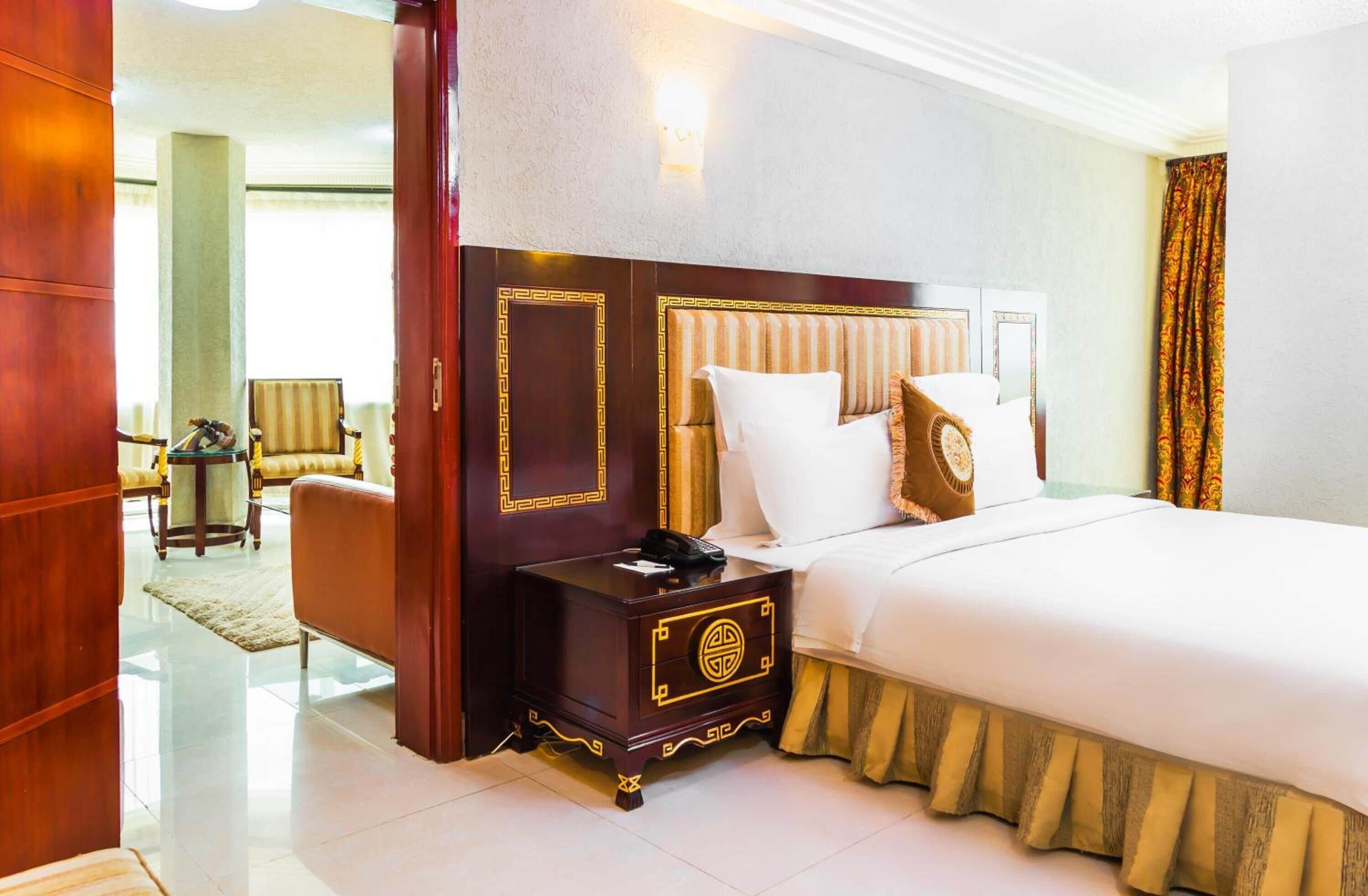 Minibar, in-room safe, desk, laptop workspace