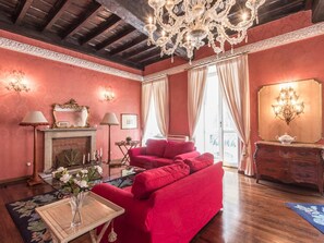 Deluxe Apartment (4 Bedrooms) | Living area | Flat-screen TV, fireplace - RSH Spanish Steps Luxury Apartment (Rome)