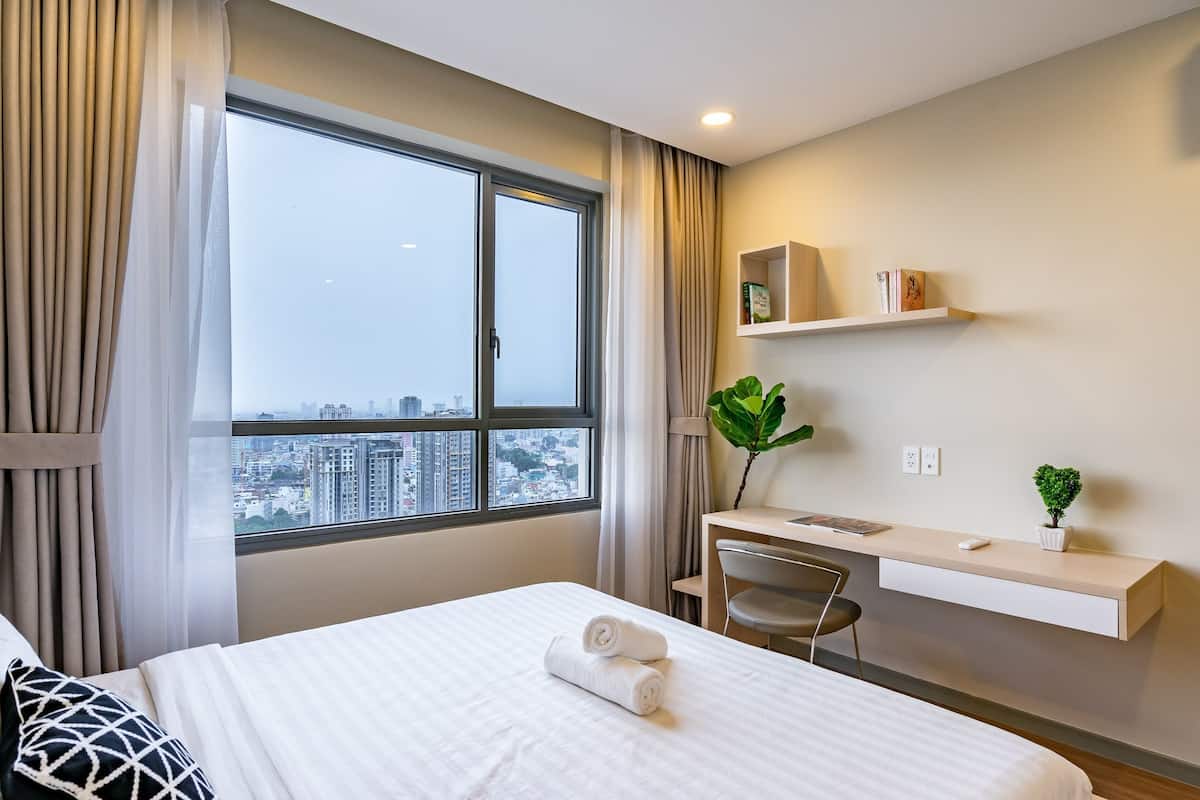 superior apartment, 2 bedrooms, balcony, city view | individually decorated, individually furnished, desk, laptop workspace