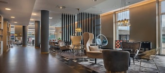 Holiday Inn - the niu, Ridge Halle Central Station by IHG