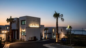 Exterior - The Aewol House (Jeju City)