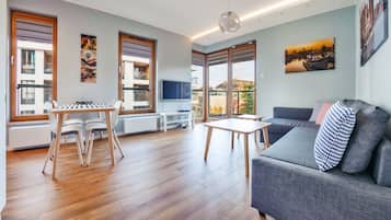 Apartment (21A/5) | Living area | Flat-screen TV