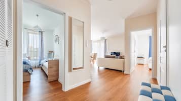 Apartamento (22/5) | 1 dormitorio y espacio para trabajar con un portátil