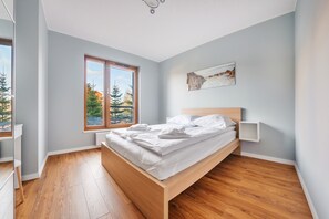 Apartment (21A/5) | Laptop workspace, iron/ironing board, free WiFi, bed sheets - Apartamenty Sun & Snow  Bursztynowa (Gdansk)