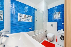 Apartamento (21A/5) | Baño | Secador de pelo y toallas