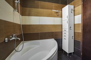 Basic Apartment, Multiple Beds, Sea View | Bathroom | Hair dryer, towels, soap, shampoo - Tivat Apartments (Tivat)