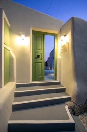 Superior Apartment | Front of property