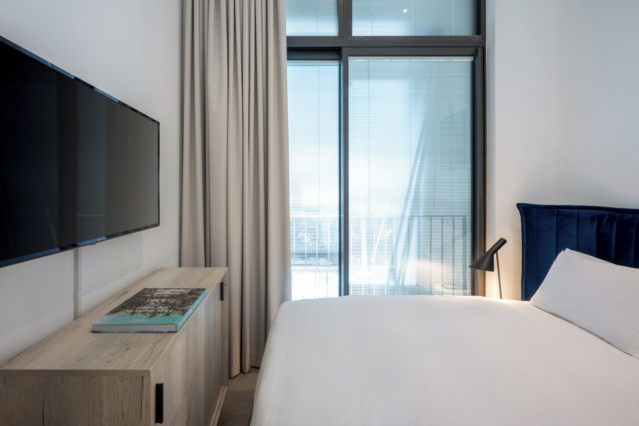 Appartement, 5 chambres, patio, rez-de-chaussée | Draps en coton égyptien, literie de qualité supérieure