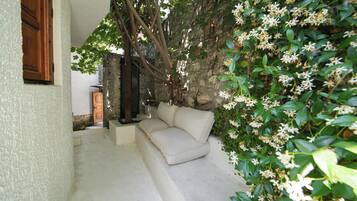 Suite Studio Panoramique | Vue sur le jardin