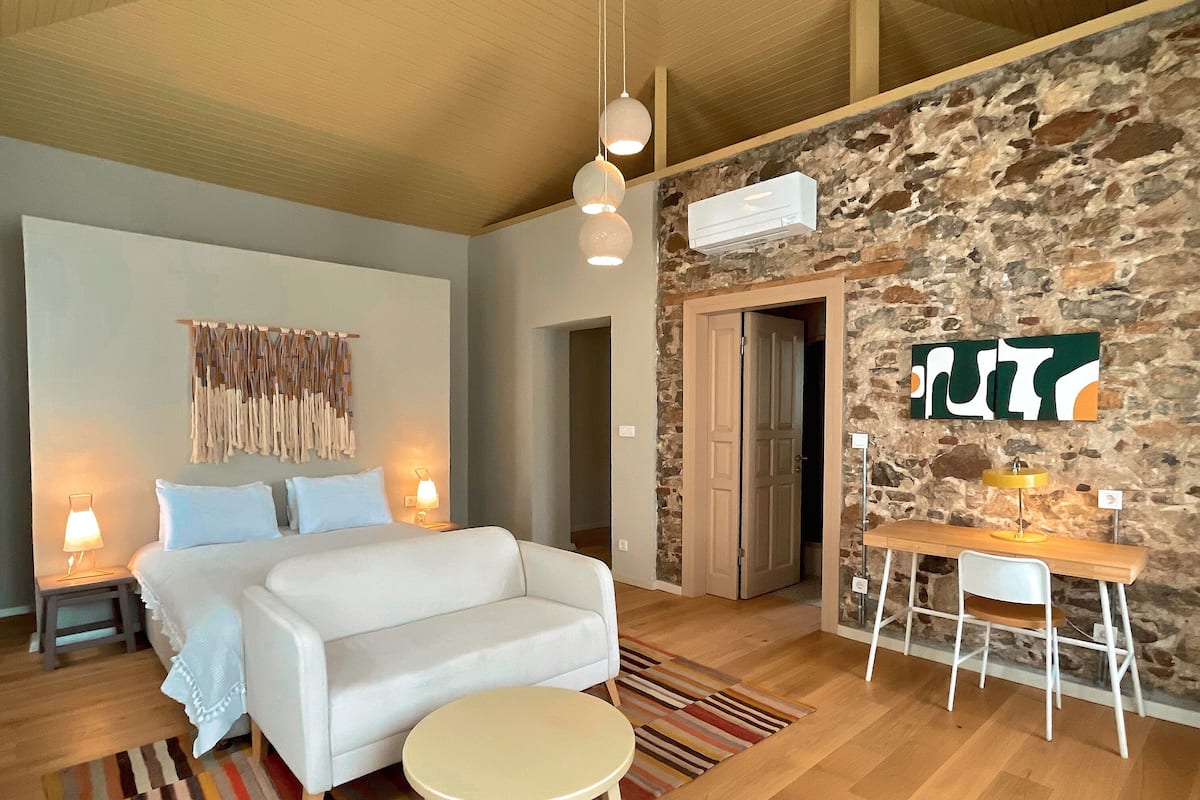 Executive Double Room | 1 bedroom, premium bedding, individually decorated