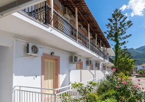 Terrace/patio - Anthi Family Complex (Zakynthos)