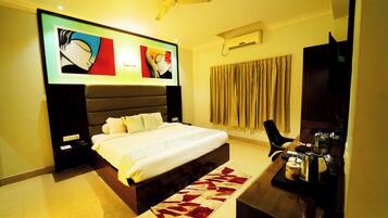 Basic Suite | Soundproofing, free WiFi