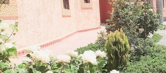 Hotel Resturant Arij