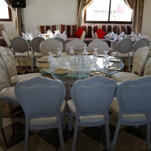 Komplett frokost er inkludert hver dag