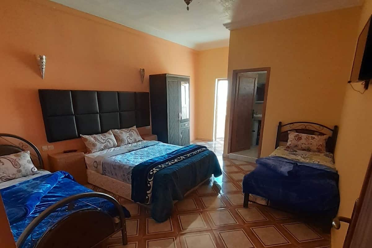 Standard Room, Multiple Beds, Valley View | Rollaway beds (surcharge), WiFi (free), bed sheets