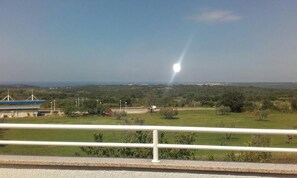 Pemandangan dari properti