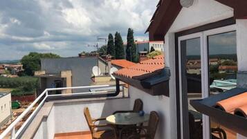 Apartment, Meerblick | Terrasse/Patio