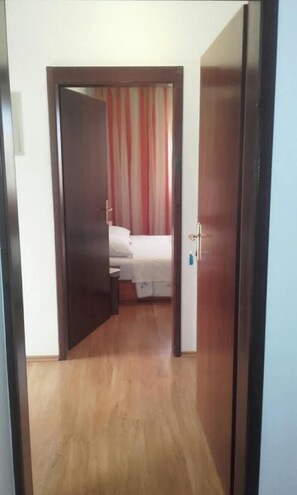 Huoneisto, 2 makuuhuonetta | Oleskelualue | Taulutelevisio