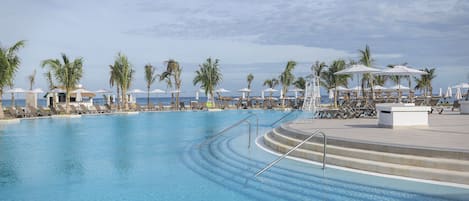 2 outdoor pools, open 8:00 AM to 6:00 PM, pool cabanas (surcharge)