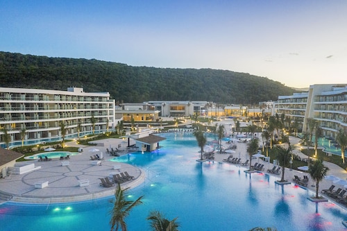 Ocean Coral Spring - All Inclusive