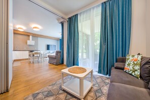 Apartment (5 – Jelitkowska 77)