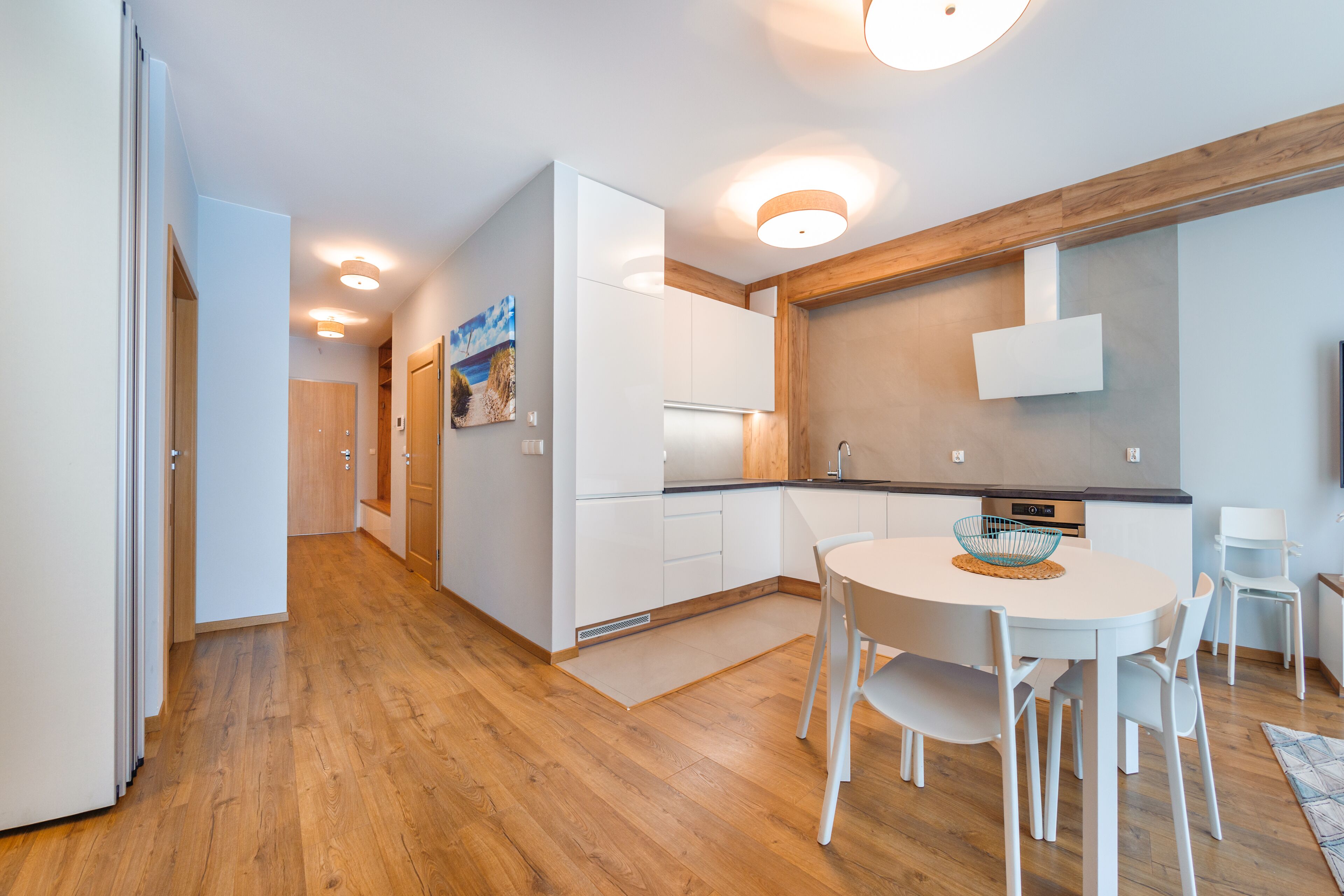 Apartment (5 – Jelitkowska 77) | Eigene Kochnische | Kühlschrank, Herdplatte, Wasserkocher, Kochgeschirr/Geschirr/Besteck