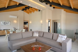 Villa, 3 Bedrooms | Living room | Flat-screen TV, fireplace - Marmo Residence (Chania)