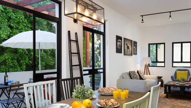 Unclassified image, 1 of 10, button - Hip 2BR in Reines by HolyGuest (Tel Aviv)