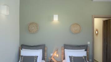 Villa, 2 Bedrooms, Private Pool | 2 bedrooms, premium bedding, in-room safe, laptop workspace