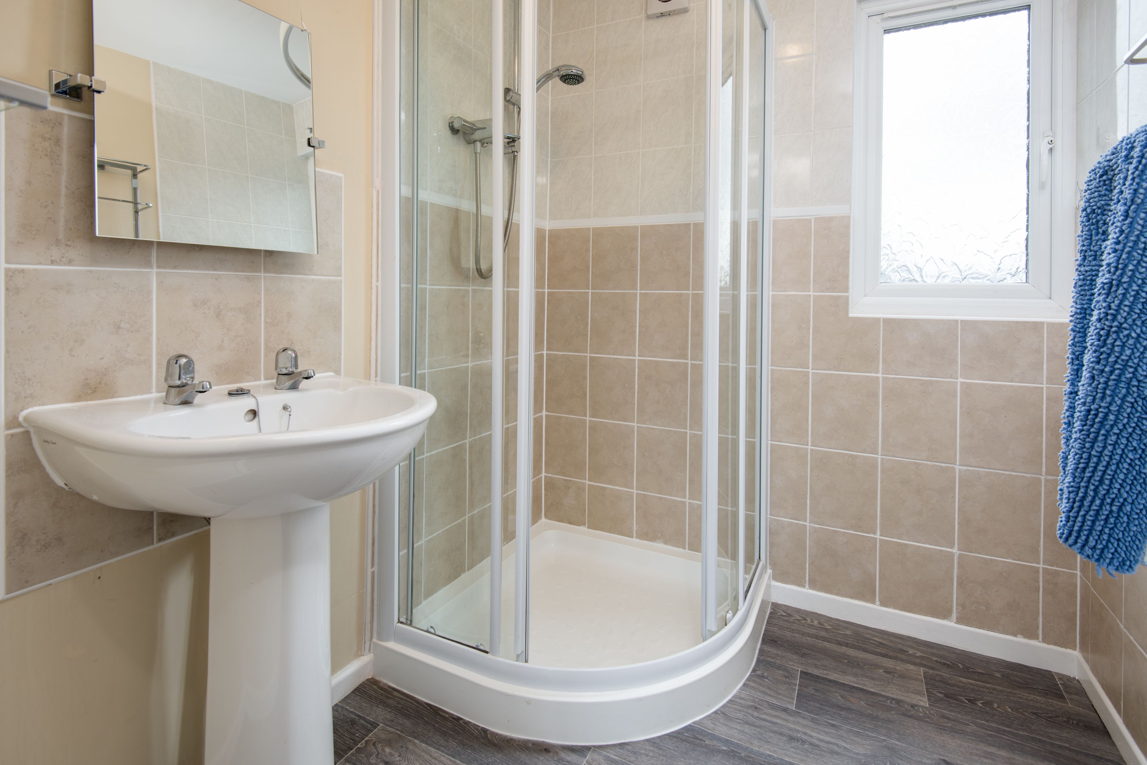 Cabin, 3 Bedrooms (Tyne Lodge) | Bathroom | Hair dryer