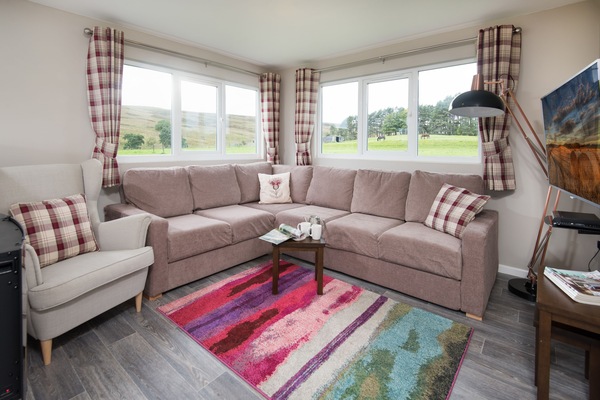 Cabin, 3 Bedrooms (Pennine Lodge) | Hypo-allergenic bedding available, blackout drapes, travel crib