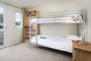 Cabin, 3 Bedrooms (Cheviot Lodge)