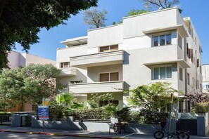 숙박 시설 정면